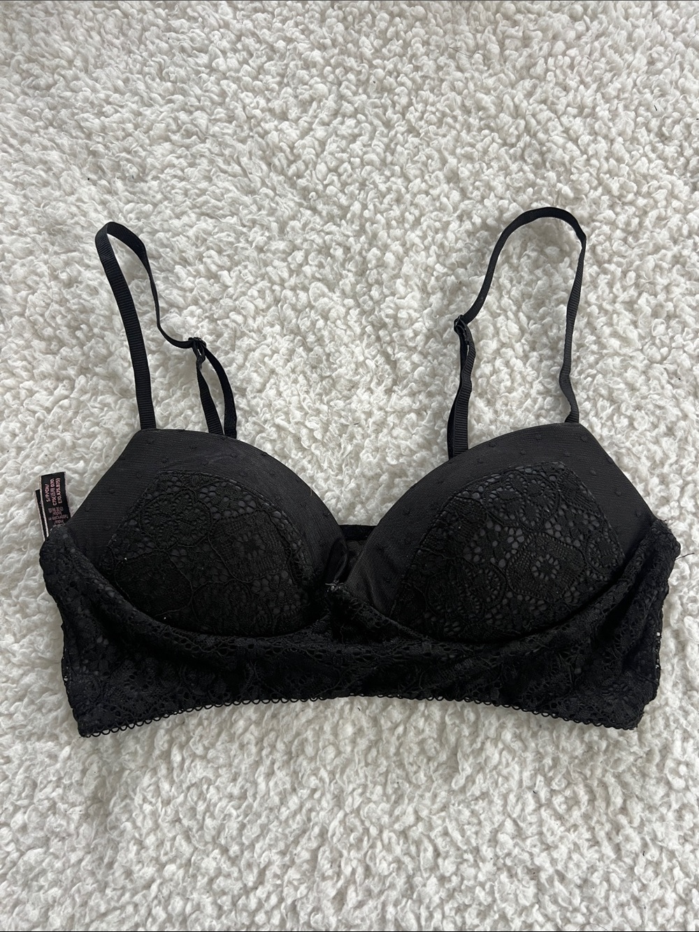 Victoria's Secret Black Lace Push-Up Bra with Underwire